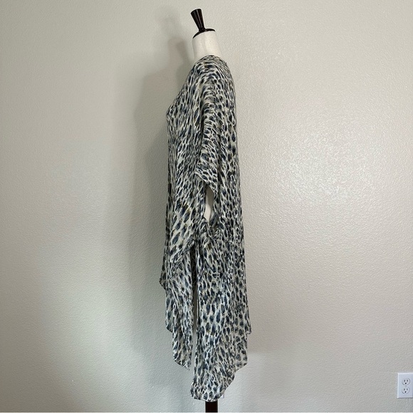 Lovestitch Leopard Open Front Kimono Coverup, One Size - Picture 5 of 12